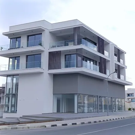 Blue Oasis Apartment Paphos Exterior photo