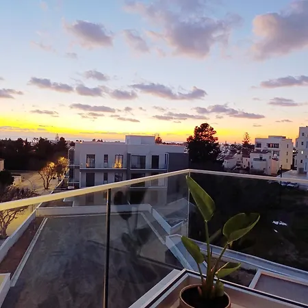 Blue Oasis Apartment Paphos Exterior photo