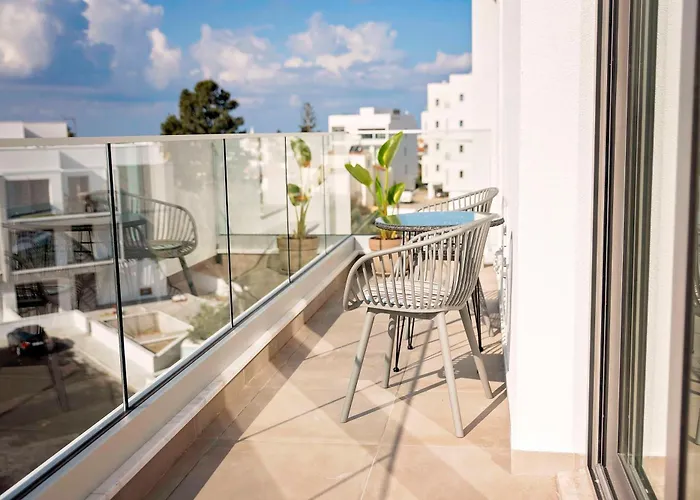 Blue Oasis Apartment